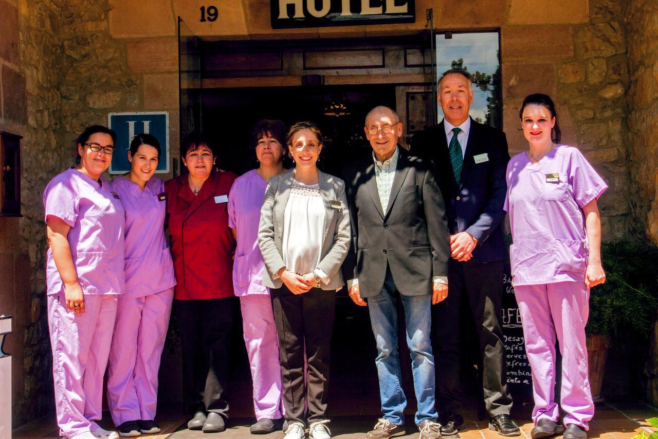 Hotel Los Angeles ซันติยานาเดลมาร์ ภายนอก รูปภาพ